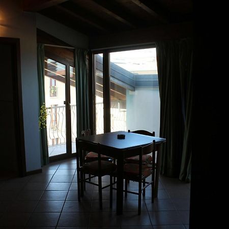 Casa Regina Apartment Desenzano del Garda Ngoại thất bức ảnh