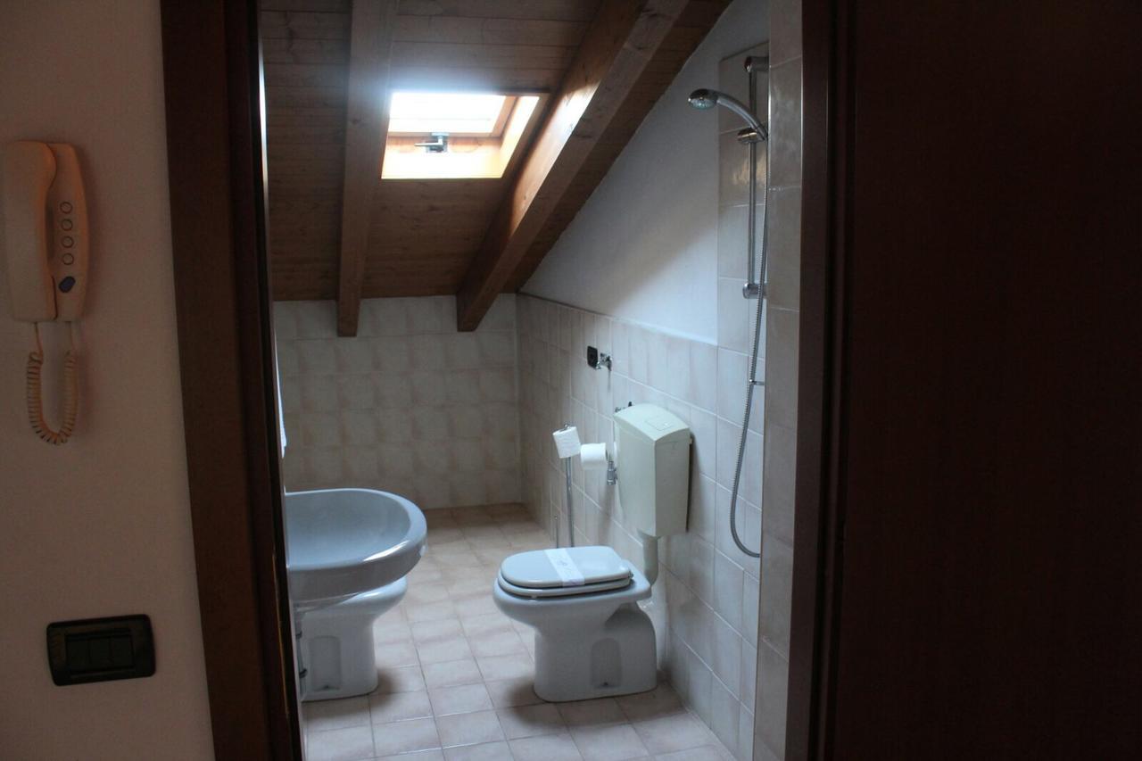 Casa Regina Apartment Desenzano del Garda Ngoại thất bức ảnh