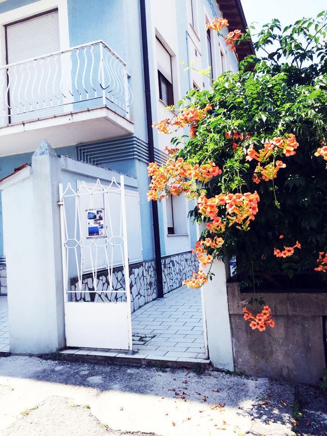 Casa Regina Apartment Desenzano del Garda Ngoại thất bức ảnh