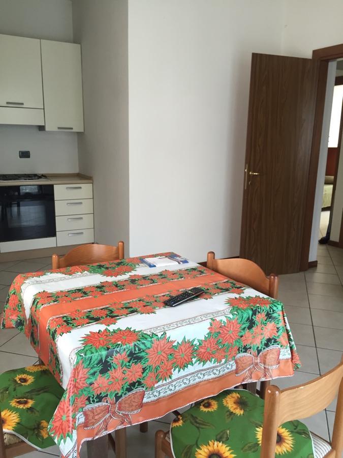 Casa Regina Apartment Desenzano del Garda Ngoại thất bức ảnh